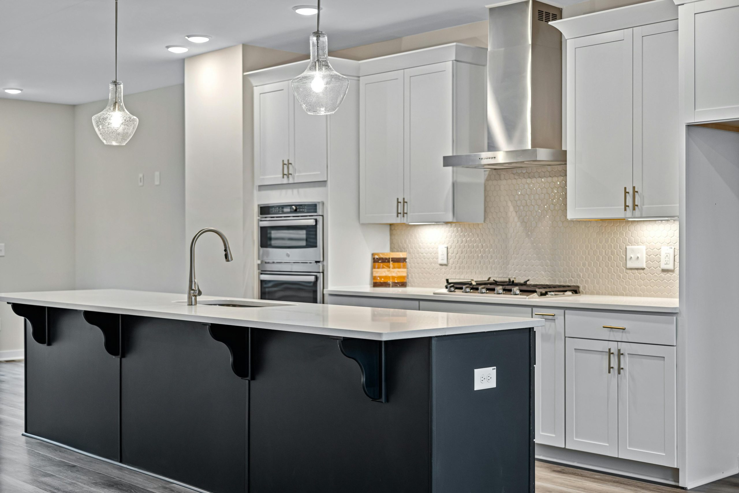 modern kitchen lighting